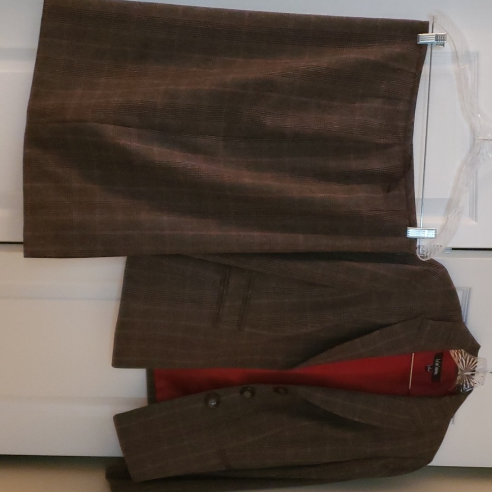 Suits